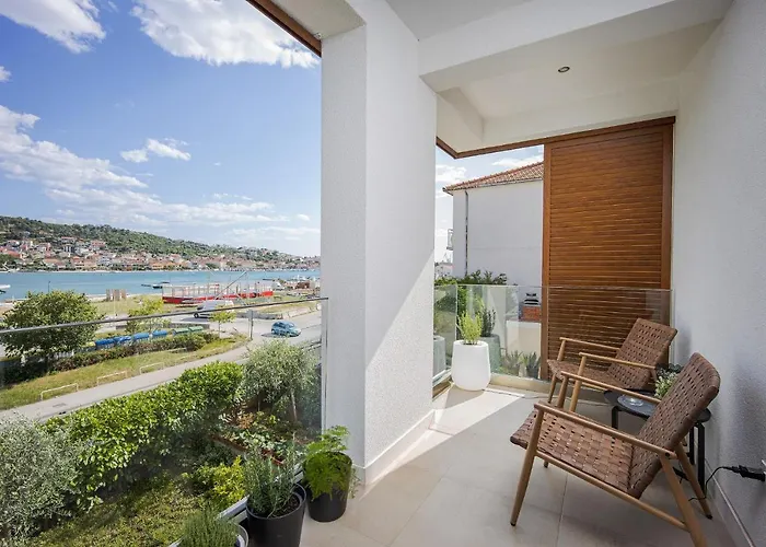 Urban Loft Next To The Apartman *