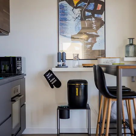 Daire Urban Loft Next To The
