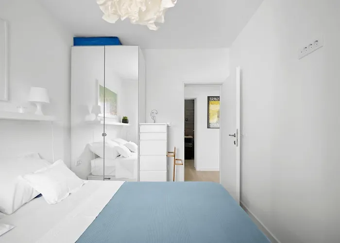 Urban Loft Next To The
