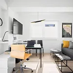 Urban Loft Next To The *